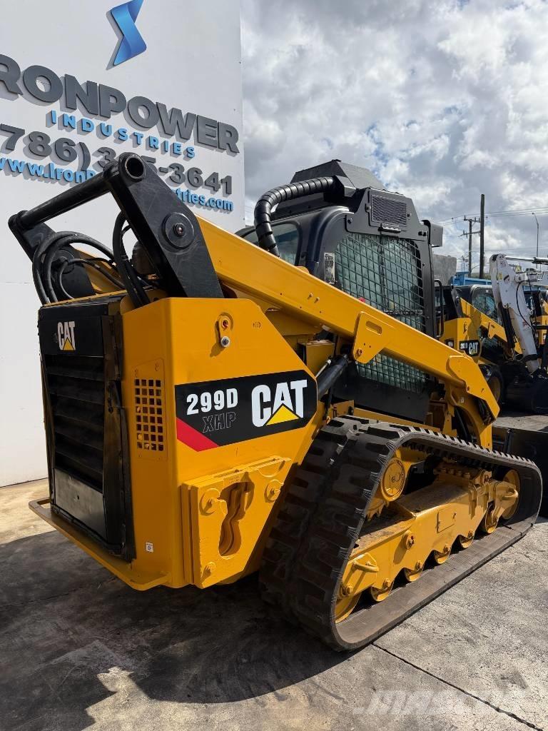 CAT 299 D XHP スキッドステアローダー