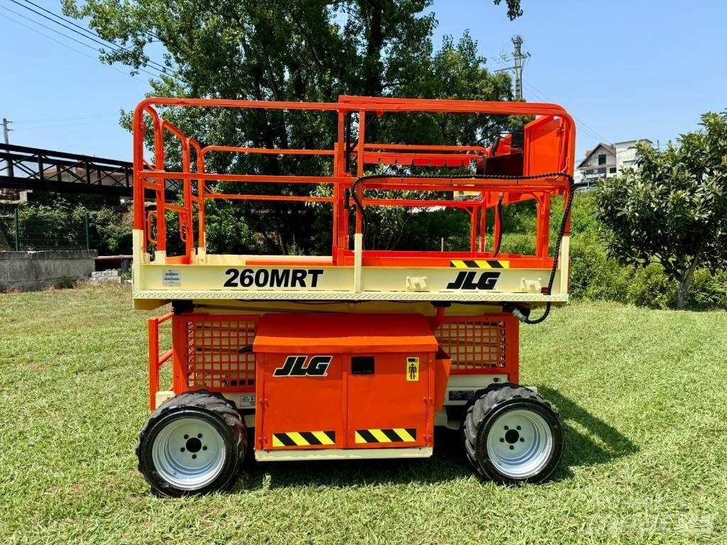 JLG 260 MRT シザースリフト