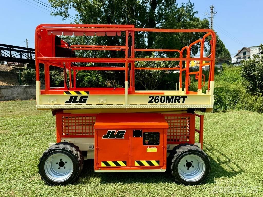 JLG 260 MRT シザースリフト