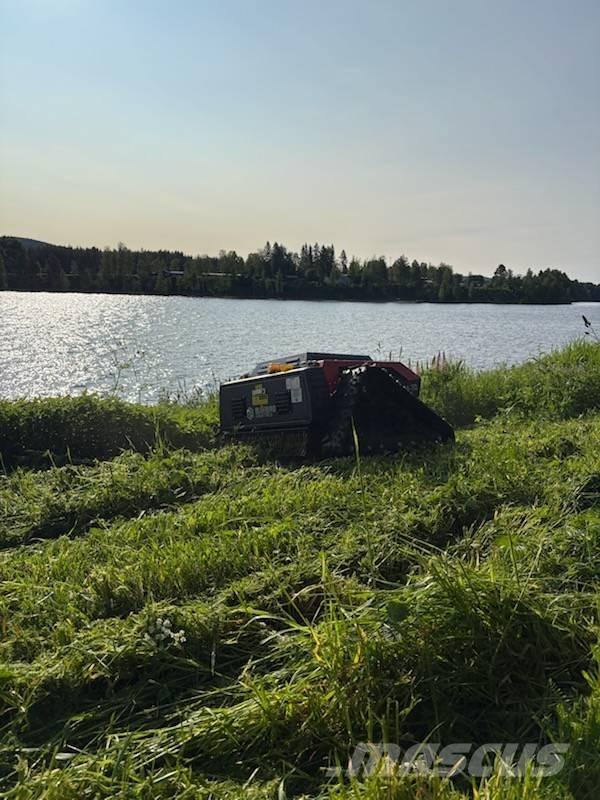 Blue Bird FM 24-70 歩行型芝刈り機