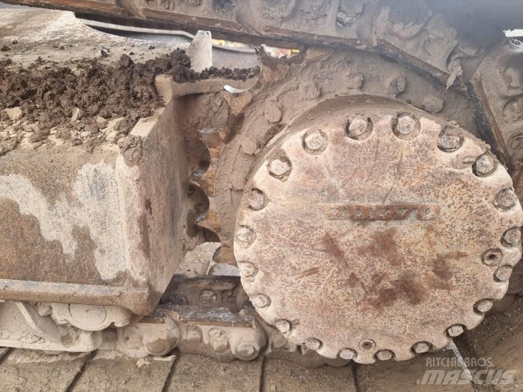 Volvo EC 250 D L 大型油圧ショベル12t以上（パワーショベル・ユンボ）