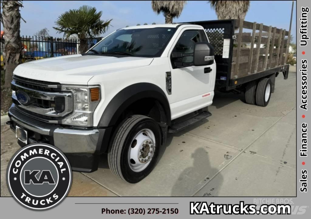 Ford F 550 XLT SD 平ボディー