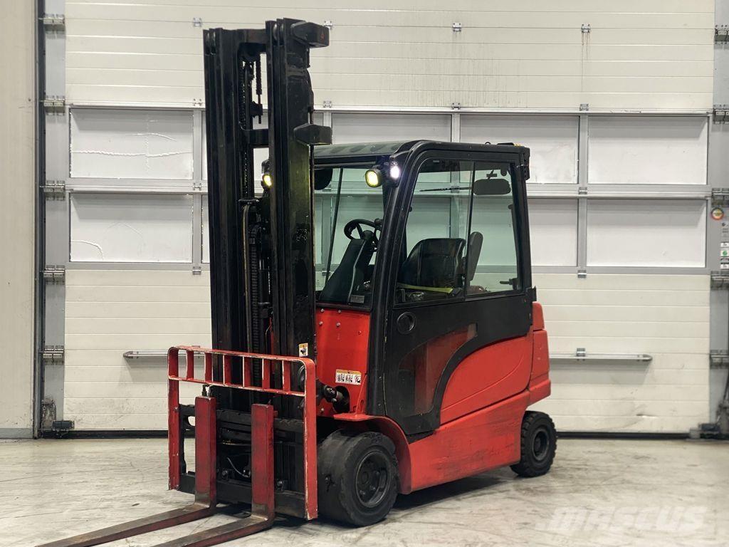 Hyster J3.0XN バッテリーフォークリフト