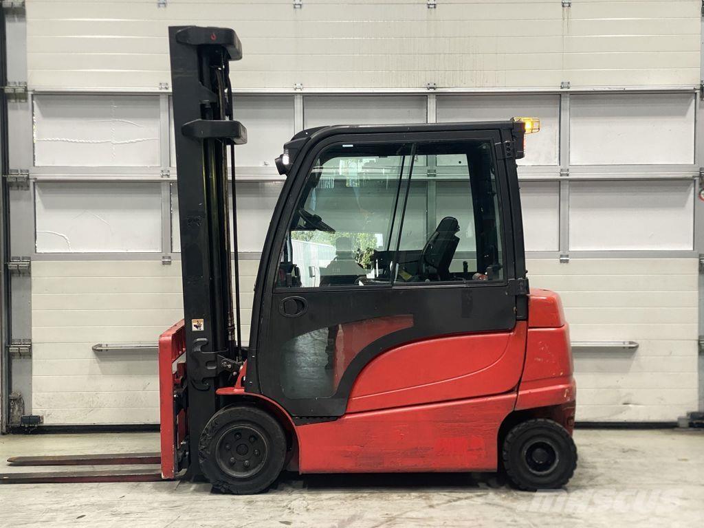 Hyster J3.0XN バッテリーフォークリフト