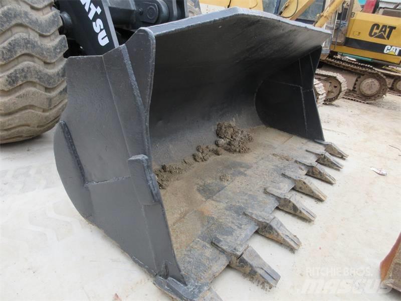 Komatsu WA 380-3 ホイールローダー・タイヤショベル