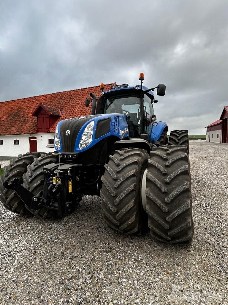 New Holland T 8.390 トラクター