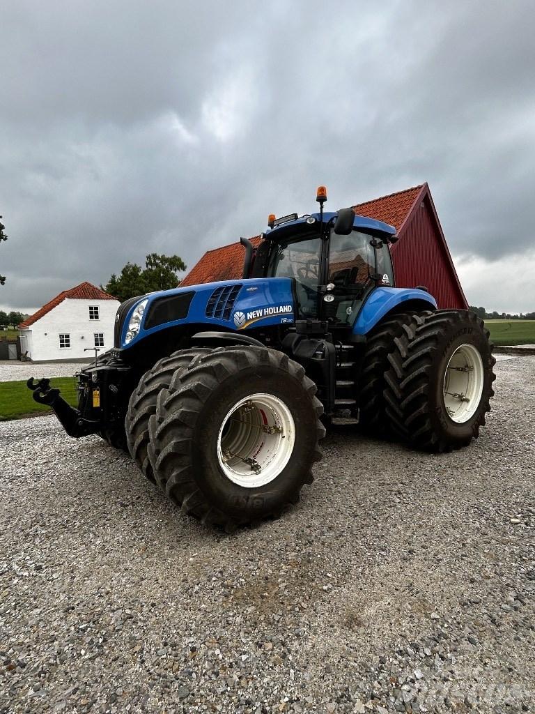 New Holland T 8.390 トラクター