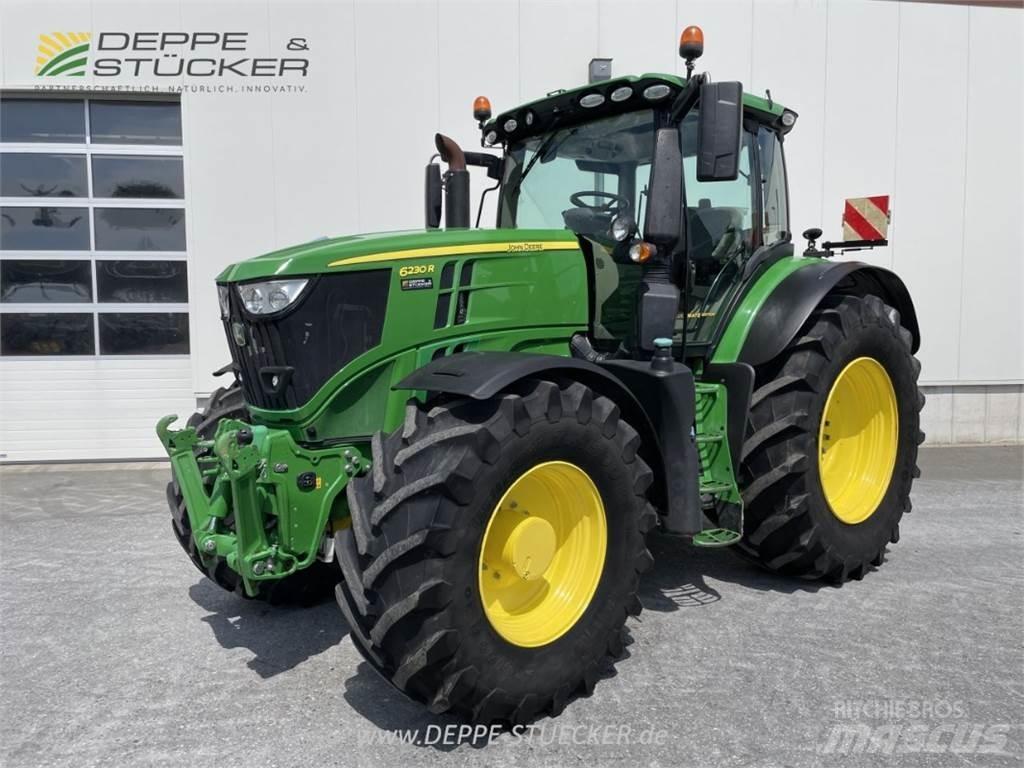 John Deere 6230R トラクター