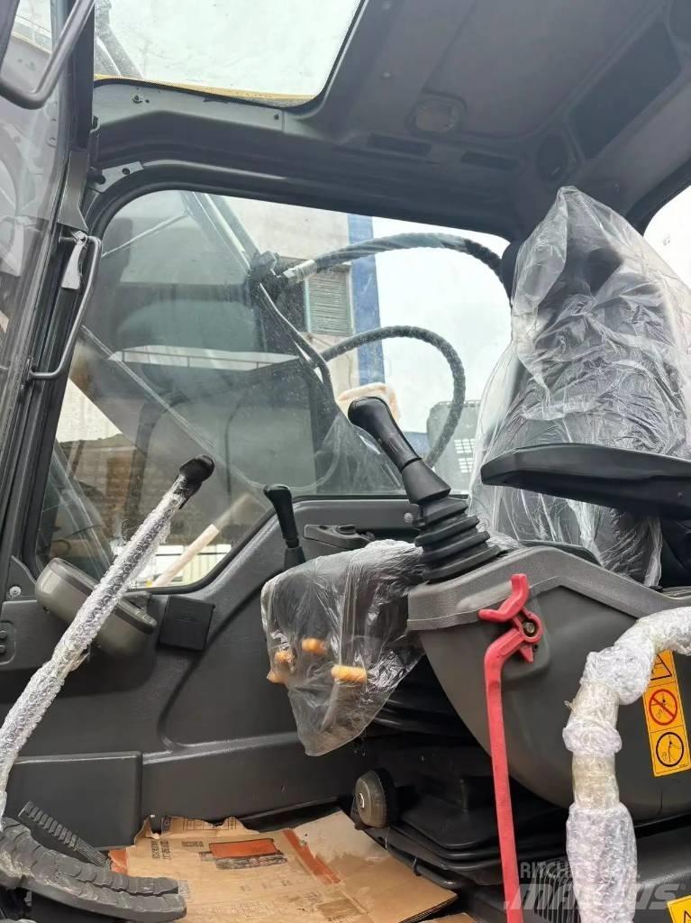 Volvo EC 210 中型油圧ショベル 7ｔ-12ｔ（ユンボ・パワーショベル・バックホー）