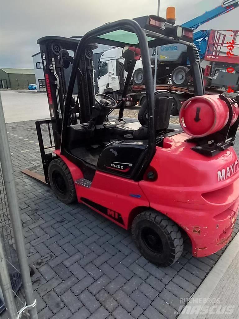 Manitou MI 25 G LPGフォークリフト