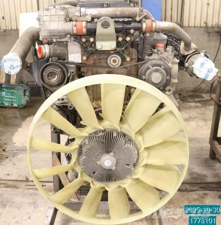 Mercedes-Benz actros エンジン