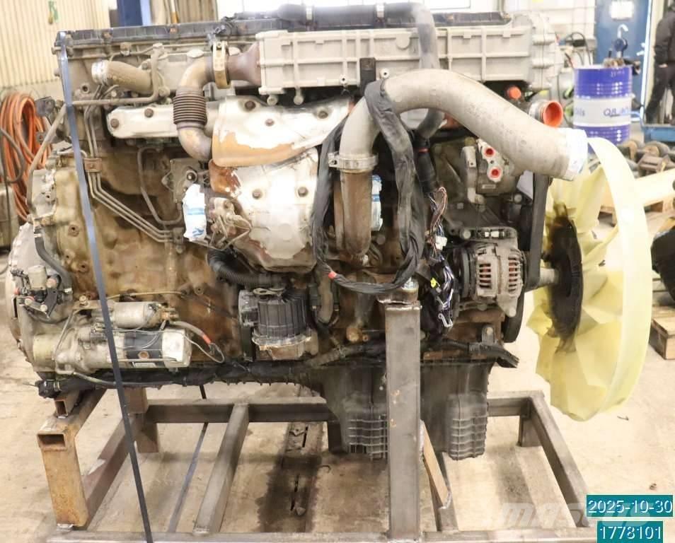 Mercedes-Benz actros エンジン