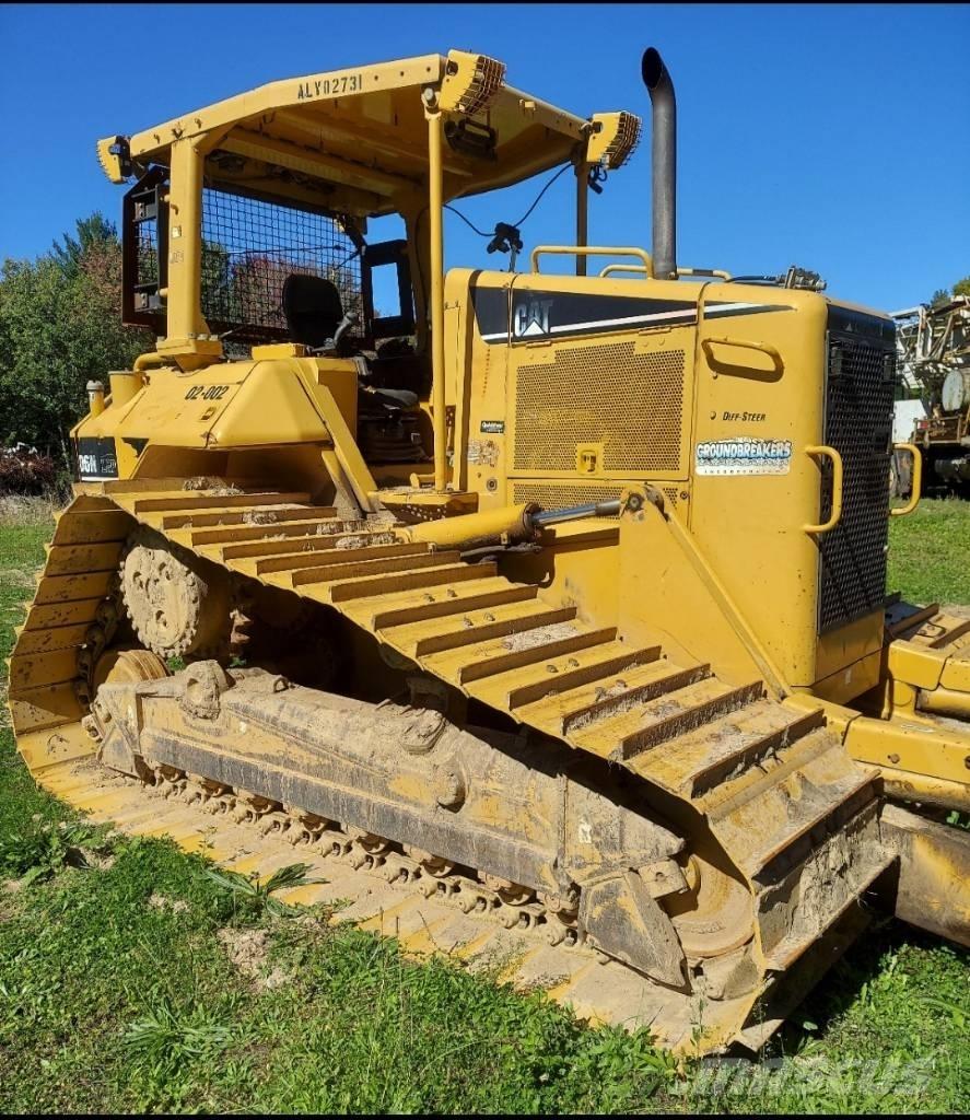 CAT D 6 N ブルドーザー