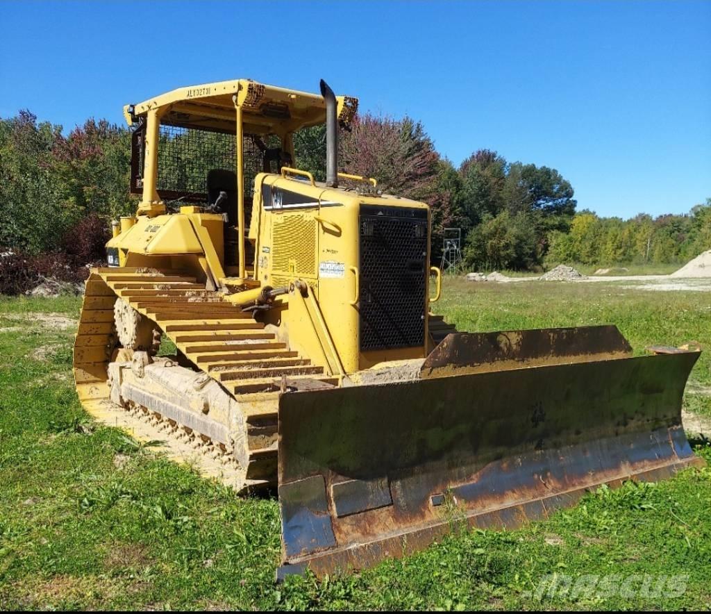CAT D 6 N ブルドーザー