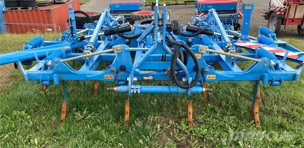 Lemken Karat 9/400 カルチベーター