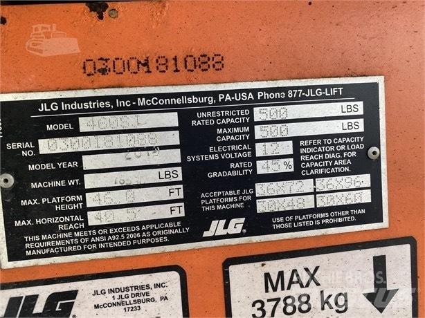 JLG 460 SJ ブームリフト　直伸型
