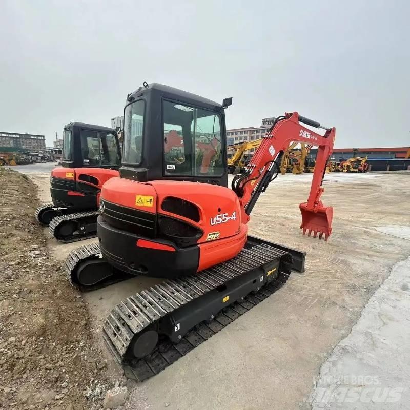 Kubota U 55 ミニ油圧ショベル 7t以下（ミニユンボ・ミニディガー）