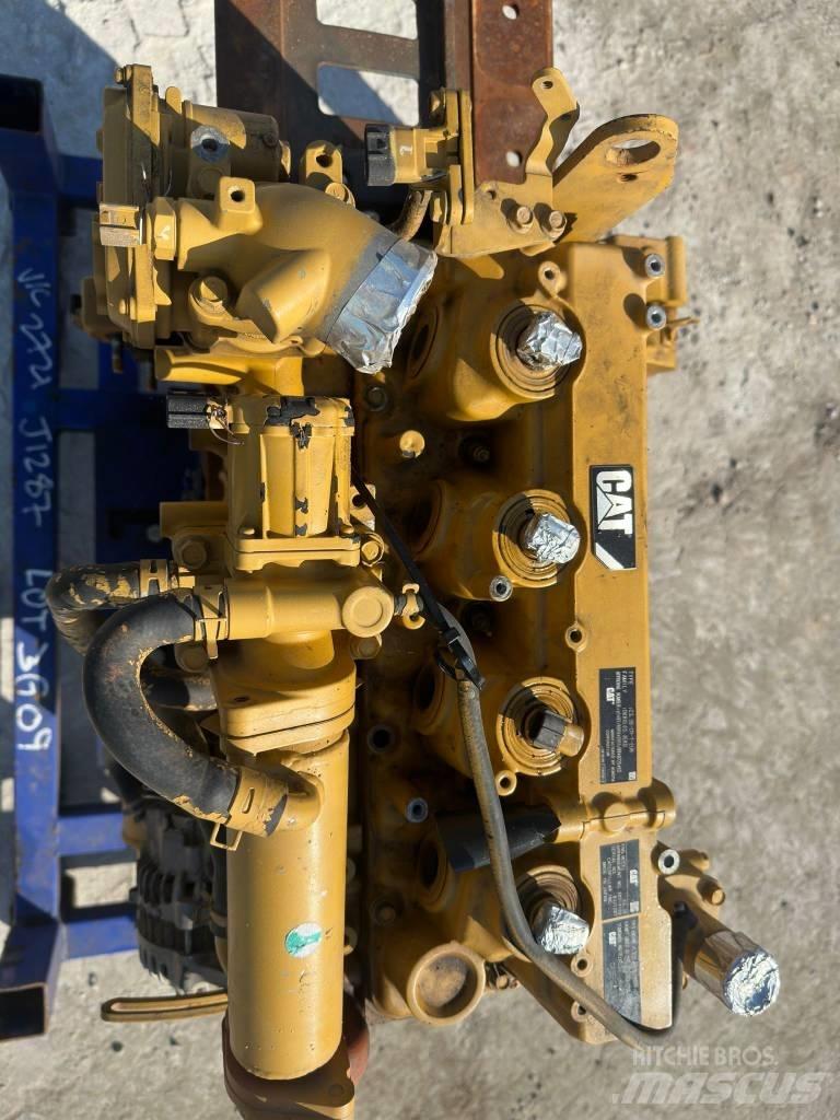 CAT C3.3B ENGINE エンジン
