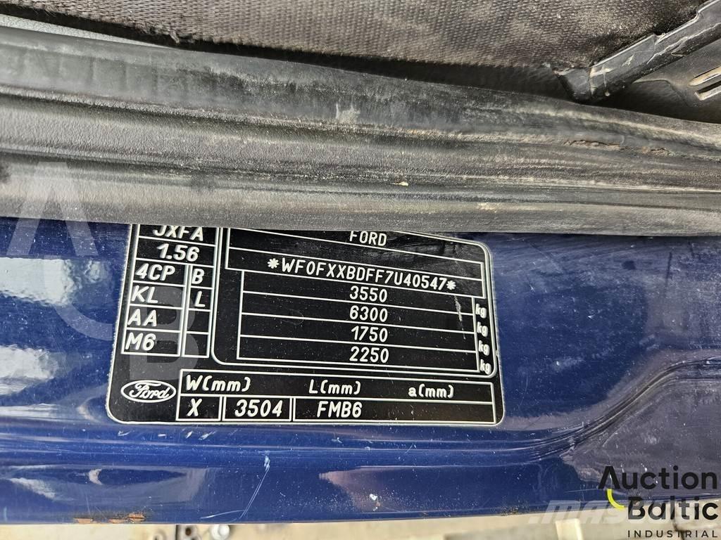Ford Transit ダンプ