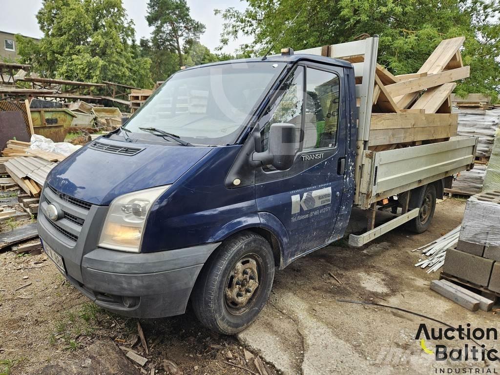 Ford Transit ダンプ