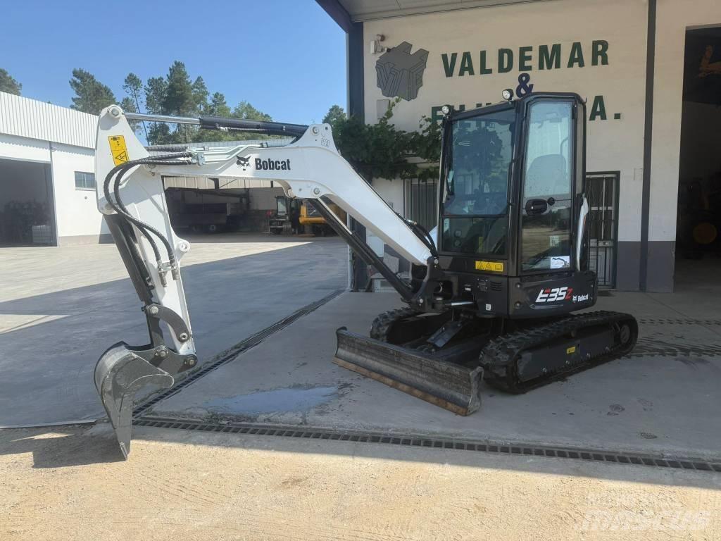 Bobcat E 35, 549h ミニ油圧ショベル 7t以下（ミニユンボ・ミニディガー）