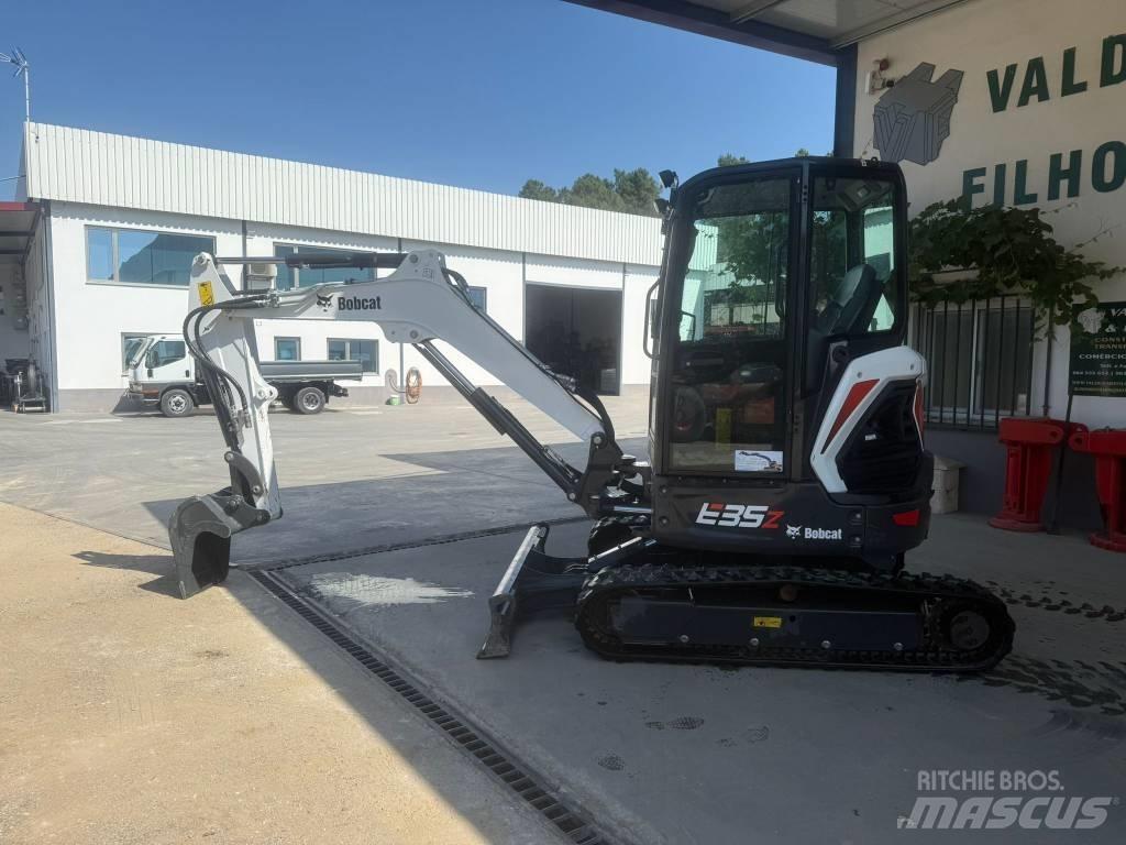 Bobcat E 35, 549h ミニ油圧ショベル 7t以下（ミニユンボ・ミニディガー）