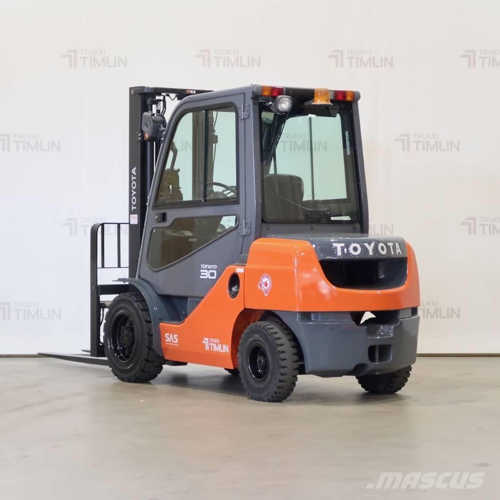 Toyota 02-8FDF30 ディーゼル・軽油