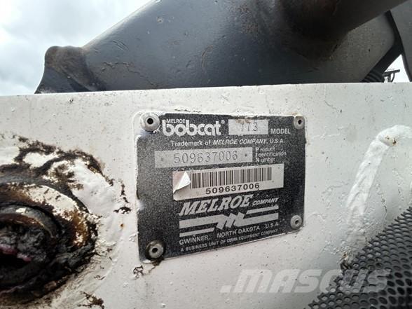 Bobcat 773 スキッドステアローダー