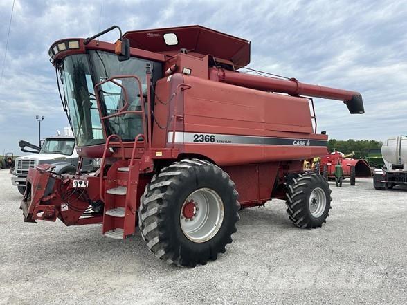 Case IH 2366 コンバイン