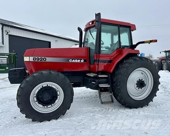 Case IH 8920 トラクター