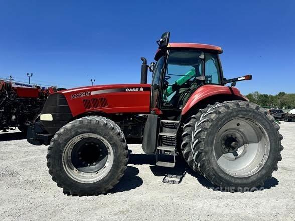 Case IH MX245 トラクター