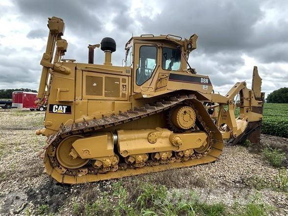 CAT D8N ブルドーザー