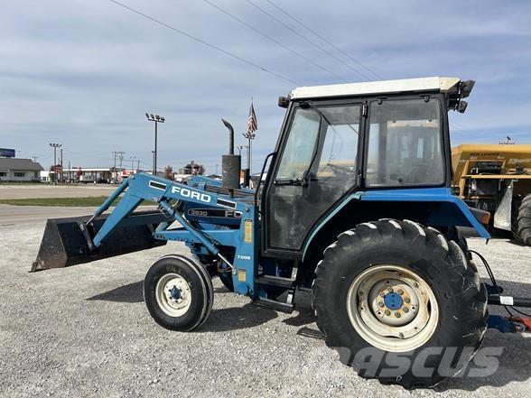 Ford 3930 トラクター