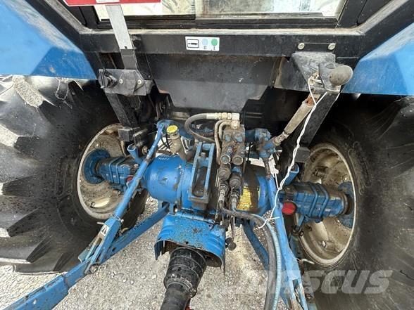 Ford 3930 トラクター