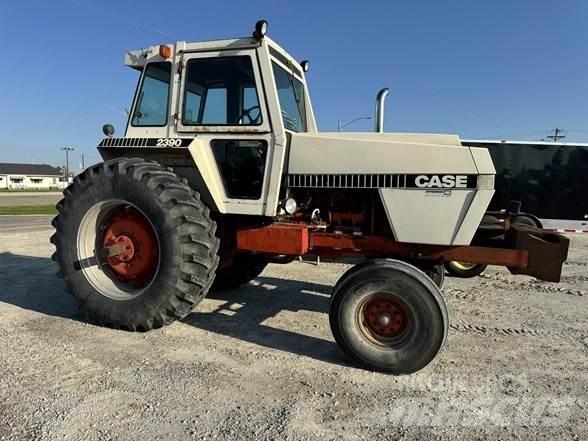 J I Case 2390 トラクター
