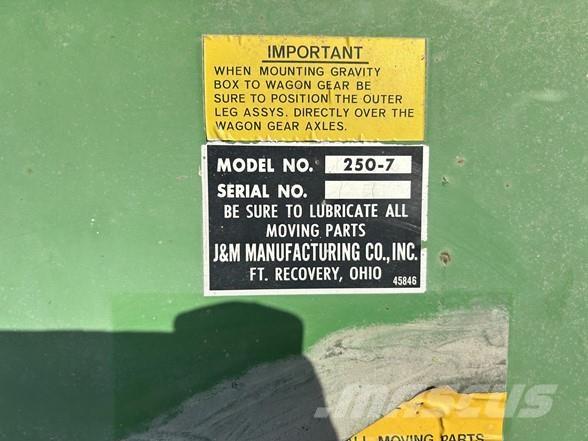 J&M 250-7 グレイン・カート
