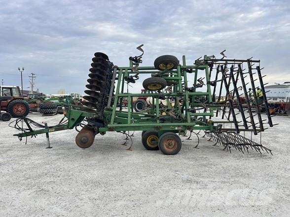 John Deere 726 芝刈り機