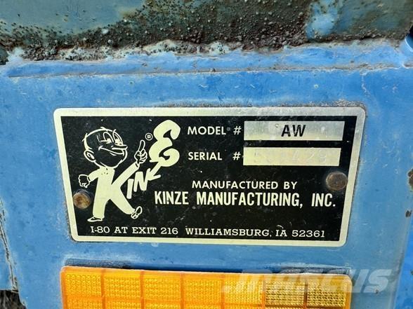Kinze 840 グレイン・カート