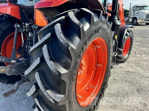 Kubota M6-141 トラクター