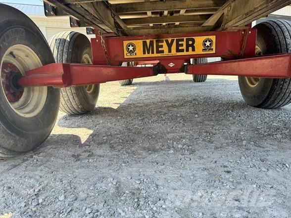 Meyer 4620 飼料トレーラー