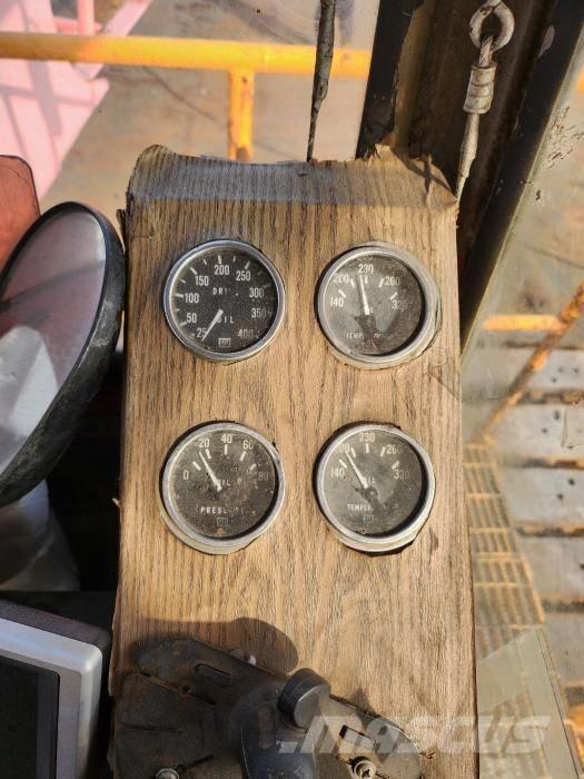 Manitowoc 4100 WS II クローラクレーン