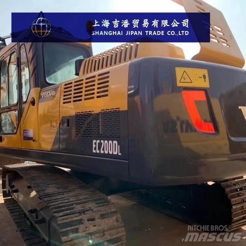 Volvo EC 200 大型油圧ショベル12t以上（パワーショベル・ユンボ）