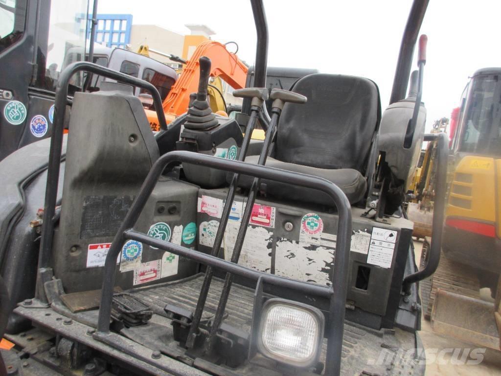 Hitachi ZX 30 U ミニ油圧ショベル 7t以下（ミニユンボ・ミニディガー）