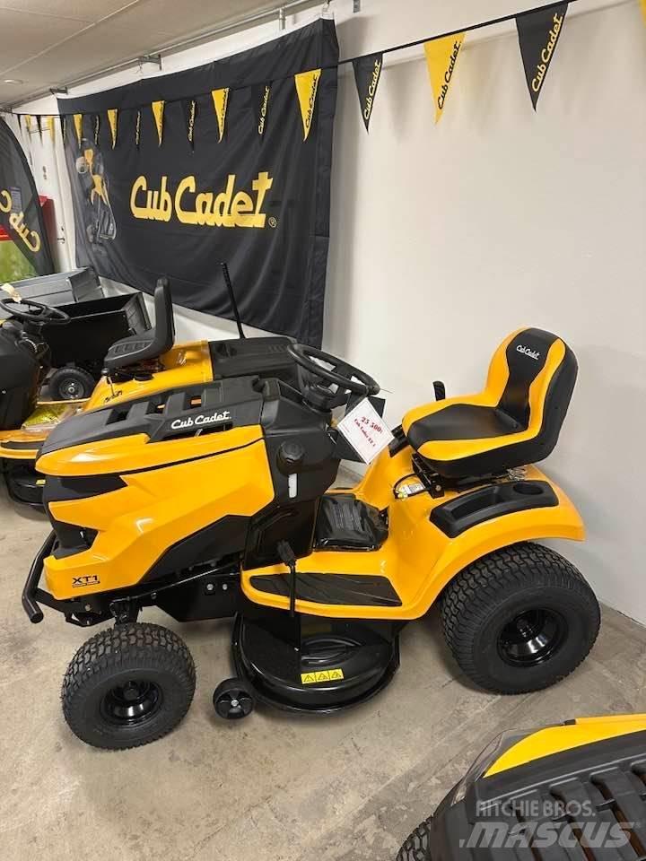 Cub Cadet XT1 OS96 立ち乗り芝刈り機