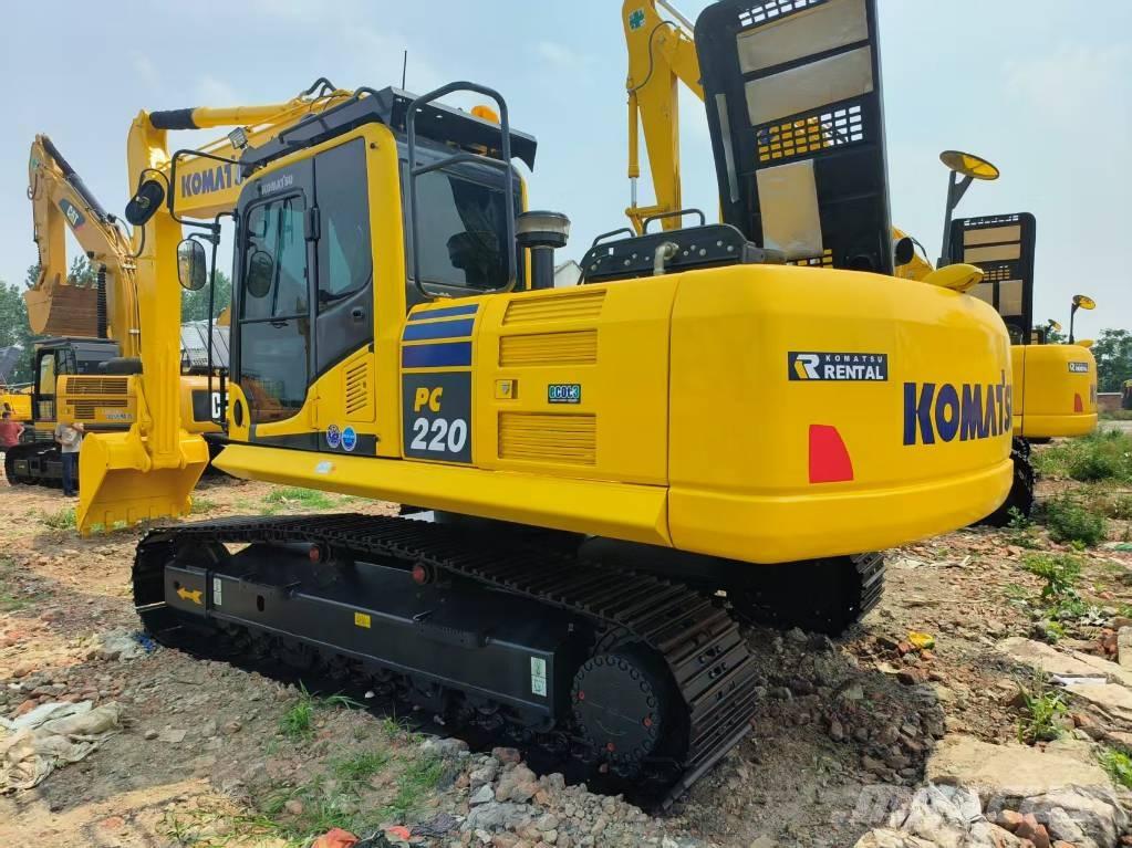 Komatsu PC 220-8 大型油圧ショベル12t以上（パワーショベル・ユンボ）