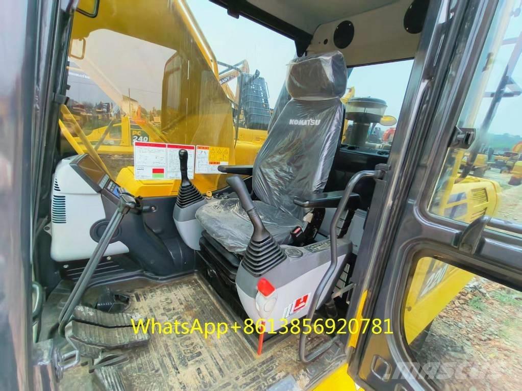Komatsu PC 220-8 大型油圧ショベル12t以上（パワーショベル・ユンボ）