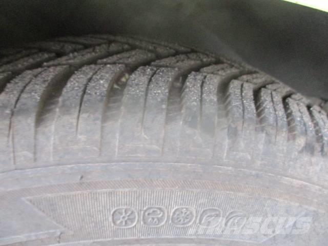 Opel Corsa 自動車