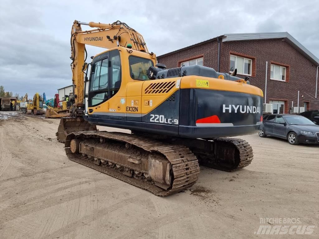 Hyundai R 220 LC-9 A 大型油圧ショベル12t以上（パワーショベル・ユンボ）