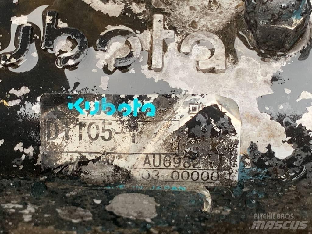 Kubota D 1105 ENGINE エンジン