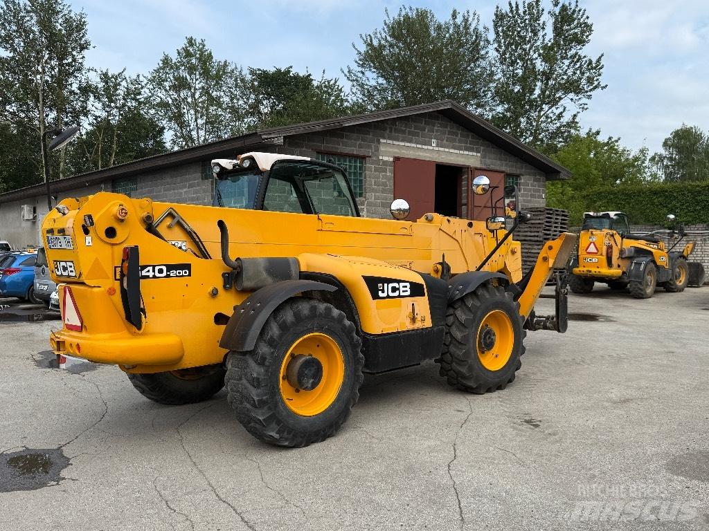 JCB 540-200 テレスコーピックハンドラー